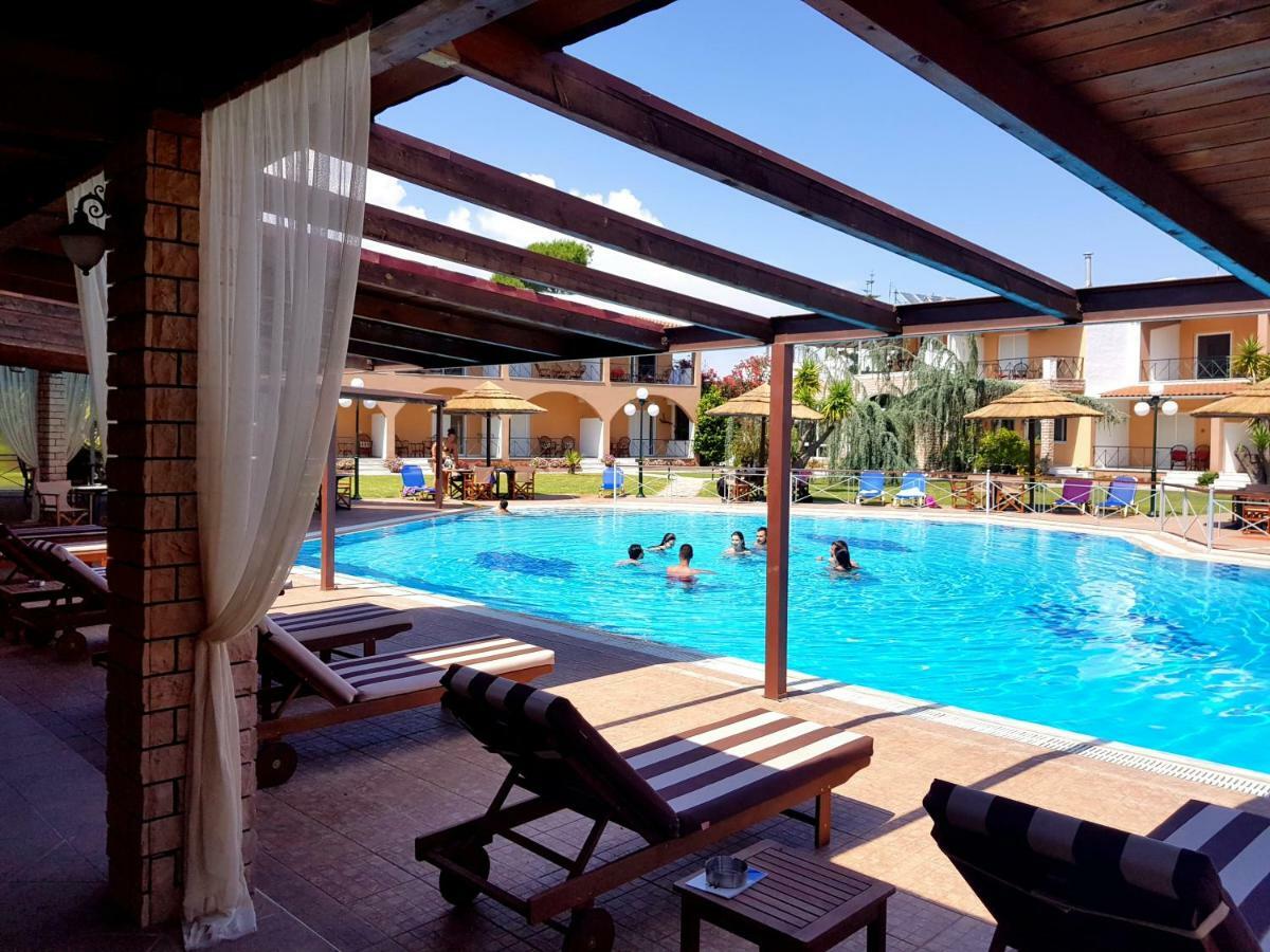 Hotel Kalamitsi Apartments Preveza Eksteriør billede
